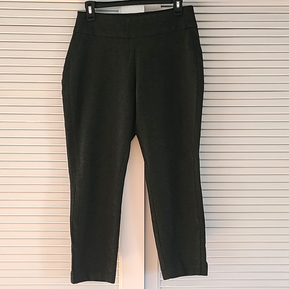 Express Ankle Cropped Leggings Pants Size M. Gray. Pocket Slits